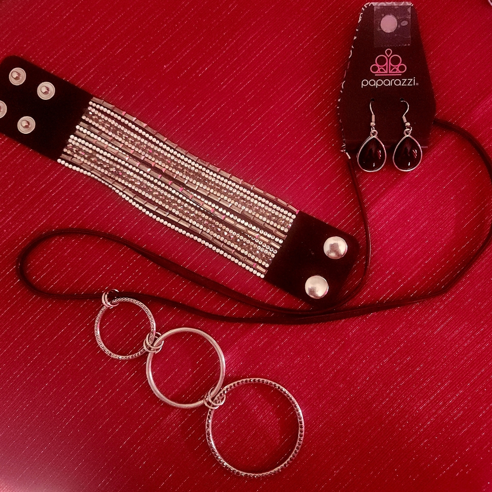 Necklace With Earrings And Snap Bracelet